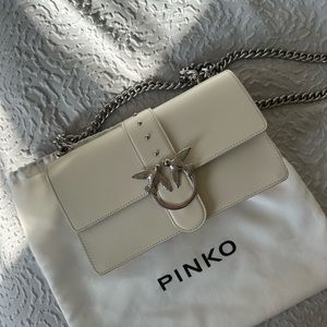 Pink Live shoulder bag (white)